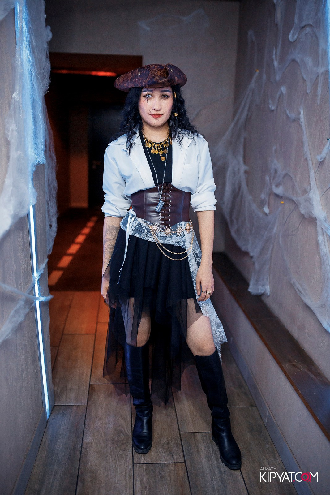 HALLOWEEN В AVENUE. КИПЯТКОМ АЛМАТЫ!