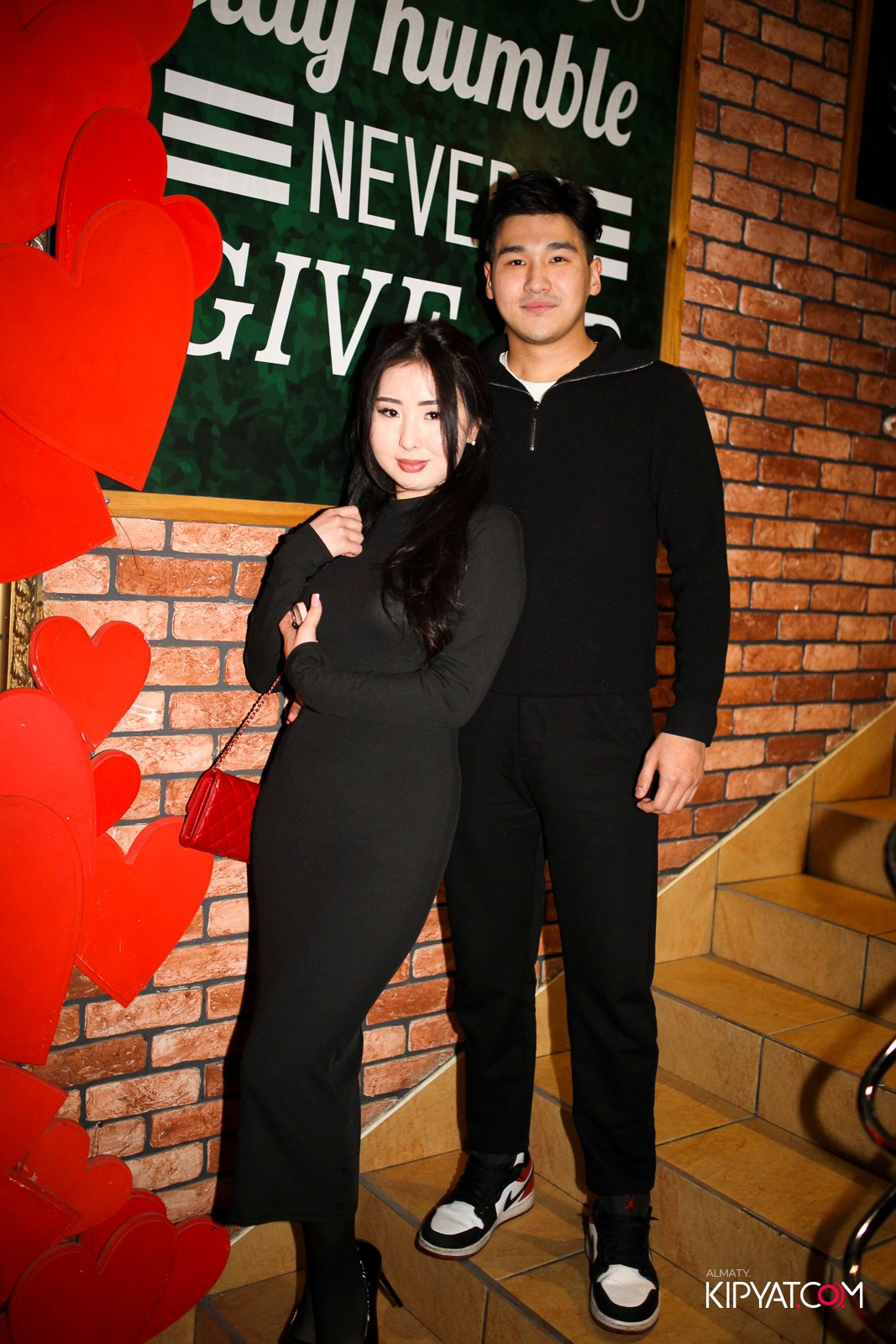 НОВЫЙ ГОД В LUGO BAR. КИПЯТКОМ АЛМАТЫ! Фотосъемка мероприятий в Алматы