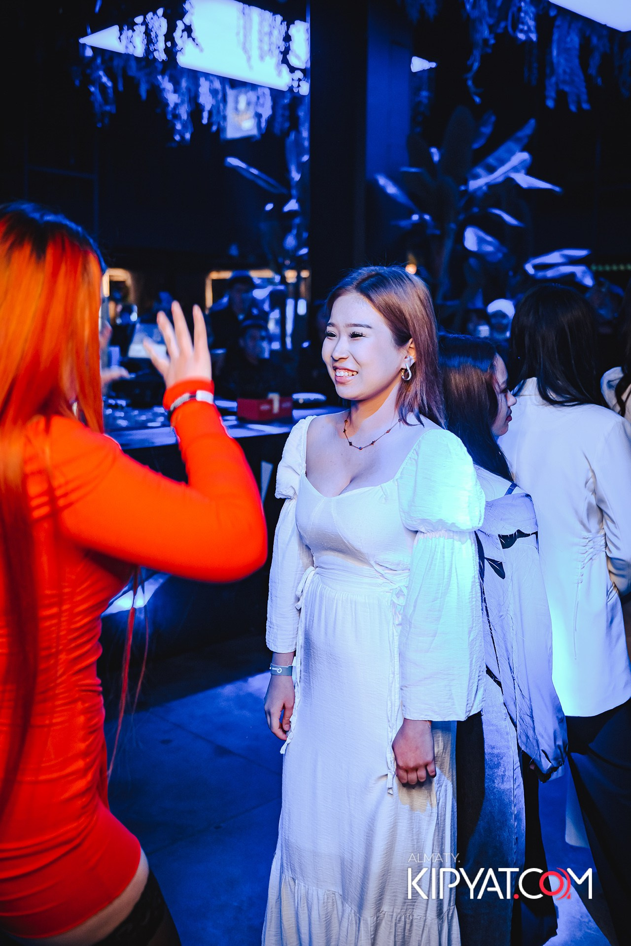 ПОСВЯЩЕНИЕ В СТУДЕНТЫ ''Q'' UNIVERSITY. КИПЯТКОМ АЛМАТЫ!