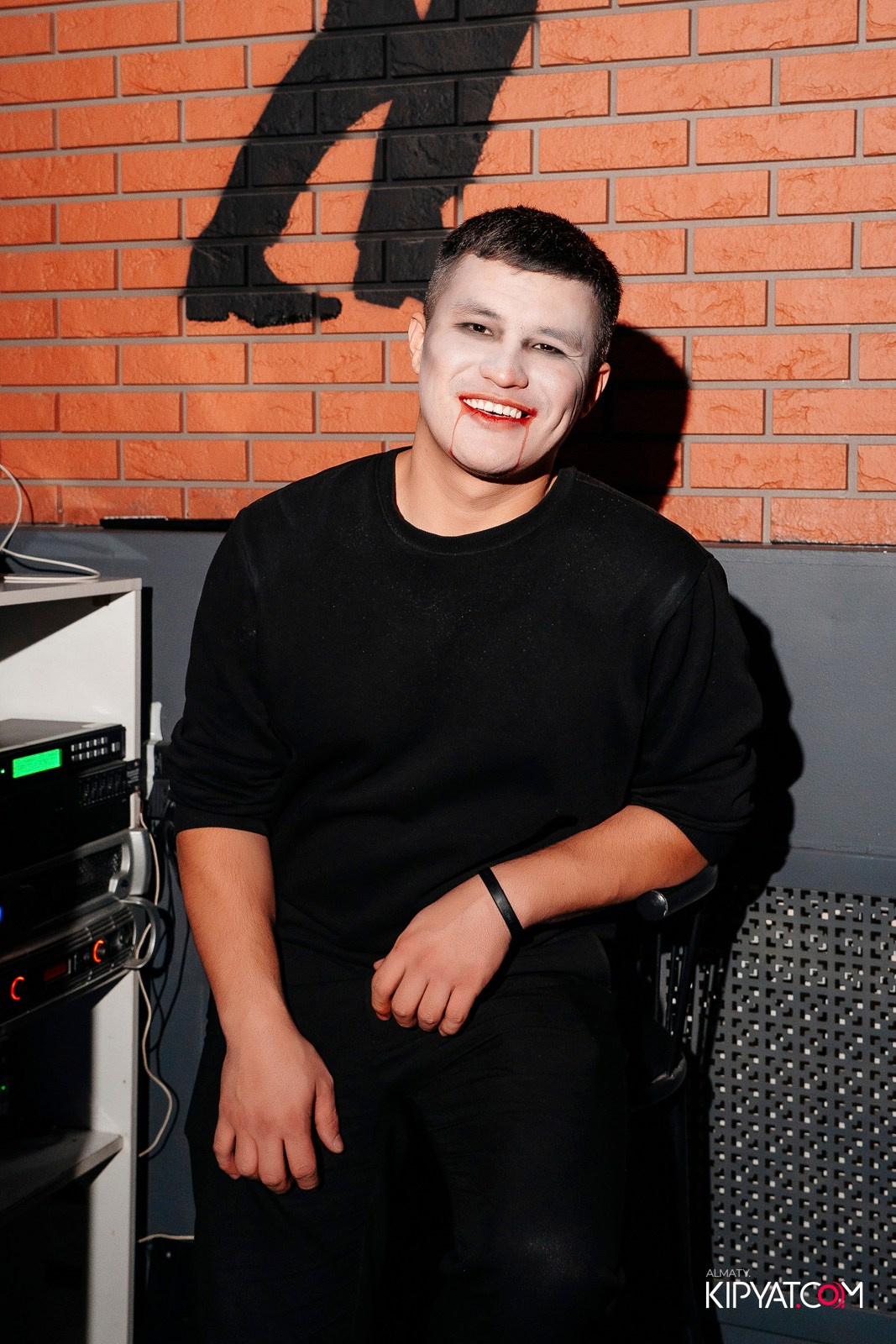 HALLOWEEN PARTY — THE WALL STREET. КИПЯТКОМ АЛМАТЫ!