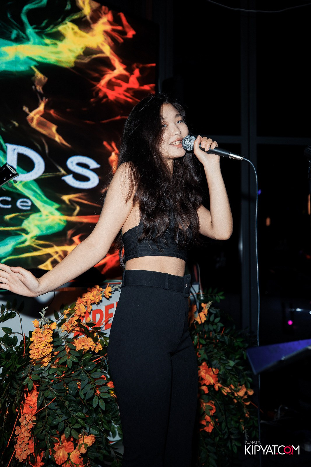 FRIENDS BAR & TERRACE. КИПЯТКОМ АЛМАТЫ!