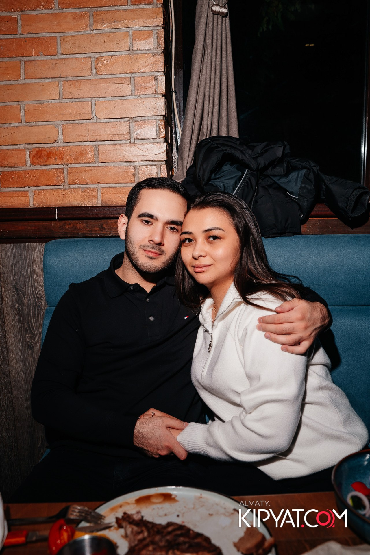 ПИНТА НА АУЭЗОВА. КИПЯТКОМ АЛМАТЫ!