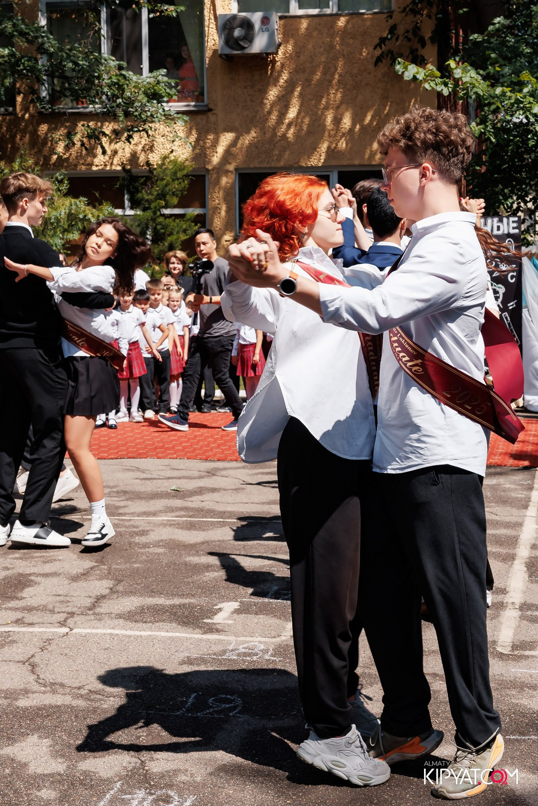 МЕЖДУНАРОДНАЯ ШКОЛА АЛМАТЫ — ВЫПУСК 2025. КИПЯТКОМ АЛМАТЫ!