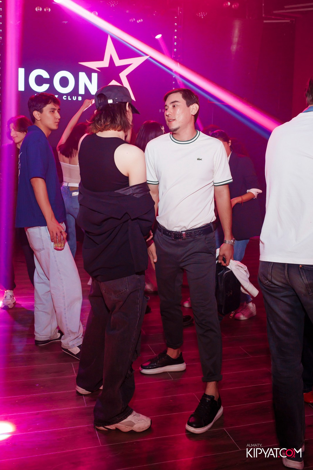 НОЧНОЙ КЛУБ ICON. КИПЯТКОМ АЛМАТЫ!
