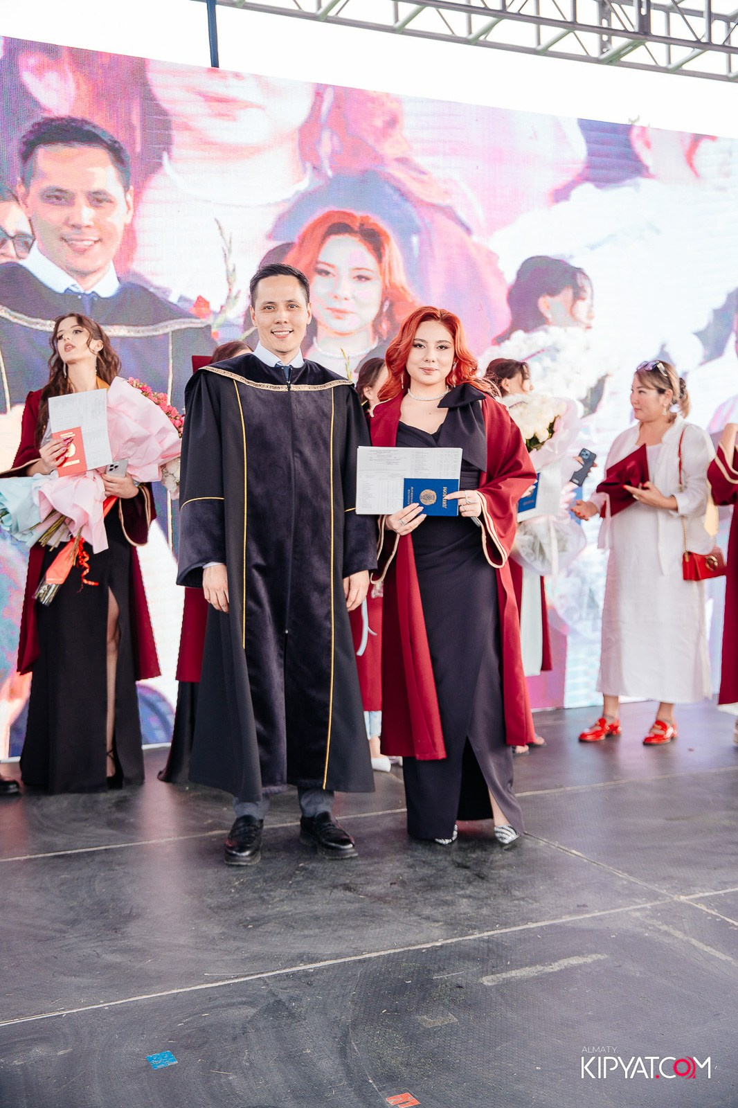ВРУЧЕНИЕ ДИПЛОМОВ — НАРХОЗ КОЛЛЕДЖ. Part 3. КИПЯТКОМ АЛМАТЫ!