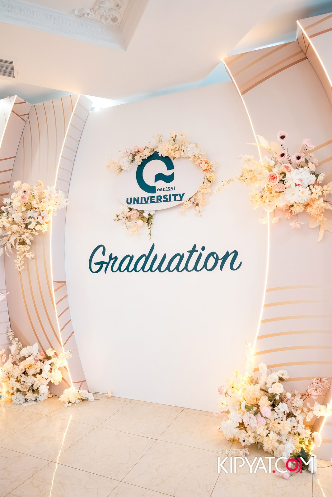 GRADUATION 2025 Q UNIVERSITY. КИПЯТКОМ АЛМАТЫ!