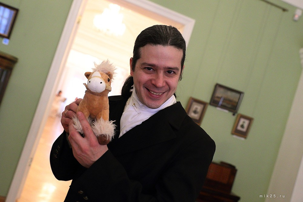 Рождественский бал. Mik25