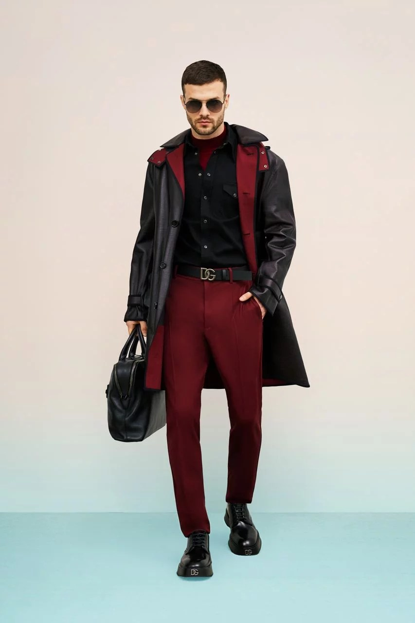 Денис Парень модель. Продакшен г. Москва съемка мужской одежды, мужские модели, фото и видео, организация под ключ