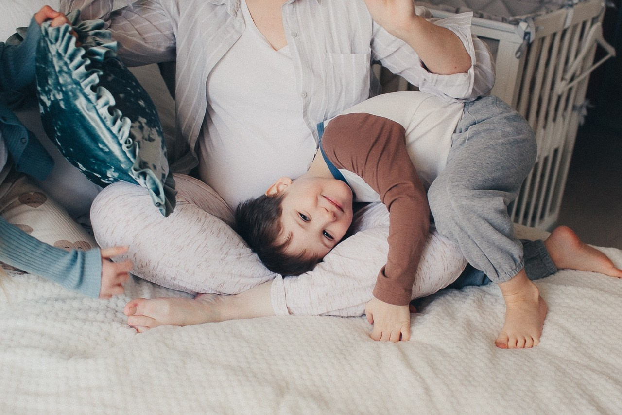 Домашняя съёмка в ожидании малыша. Фотограф Евгения Мальцева, Архангельск