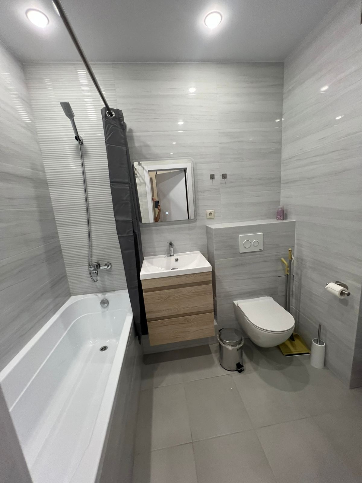 Квартира посуточно в ЖК «Июль», г. Екатеринубрг. Аренда квартир в Екатеринбурге spravbiz-bf026 198aadb8081b8b8f9cfd790 959a114 286d8