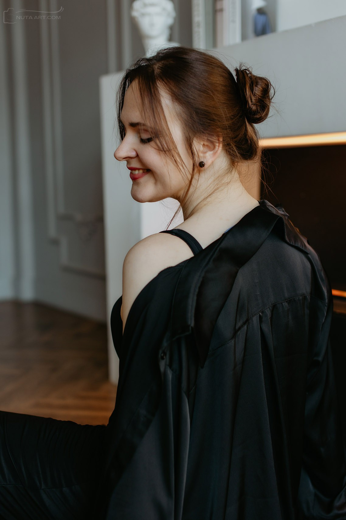 ЖЕНСКИЕ. NUTA ART - photo-video creator