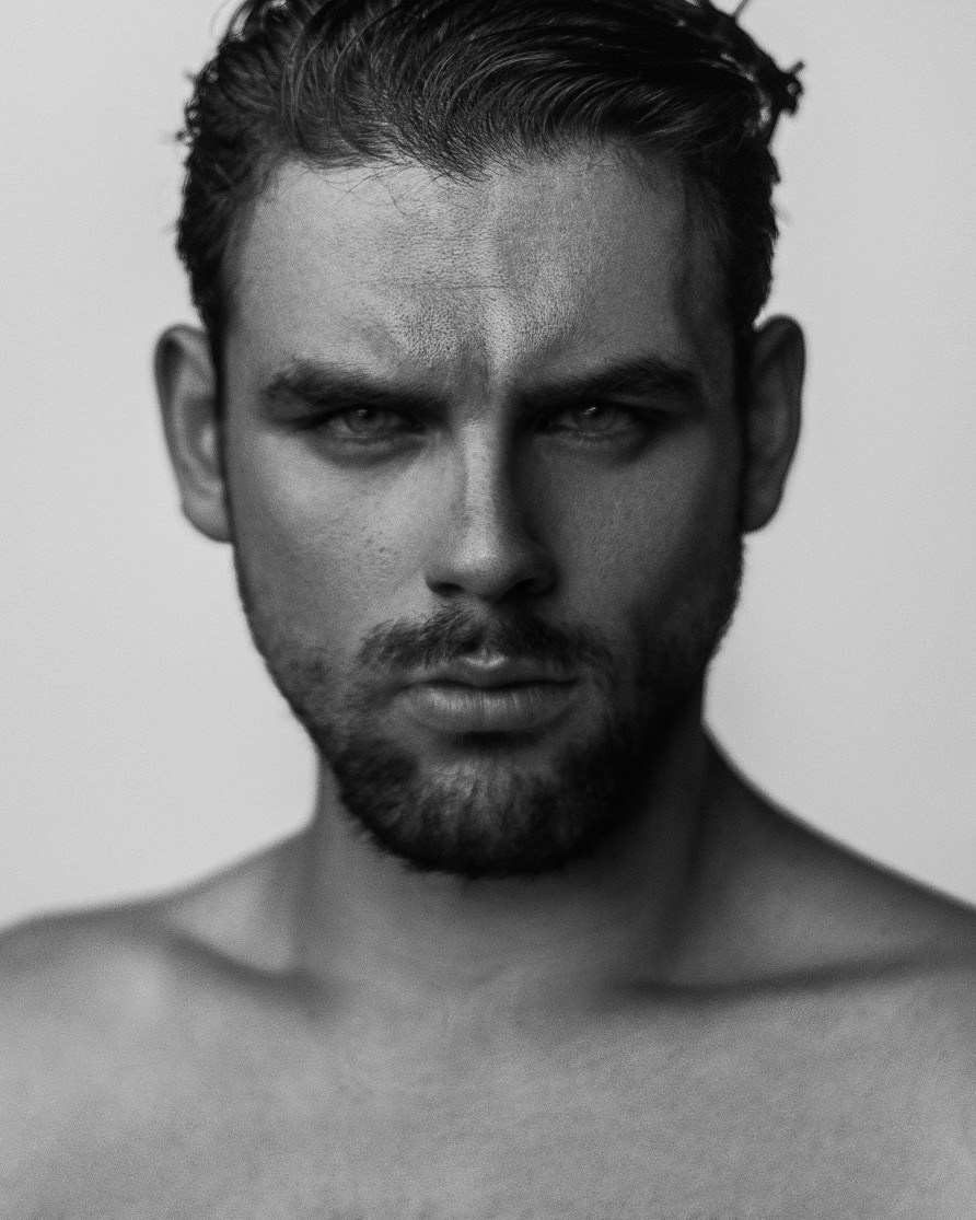 Portrait. Главная