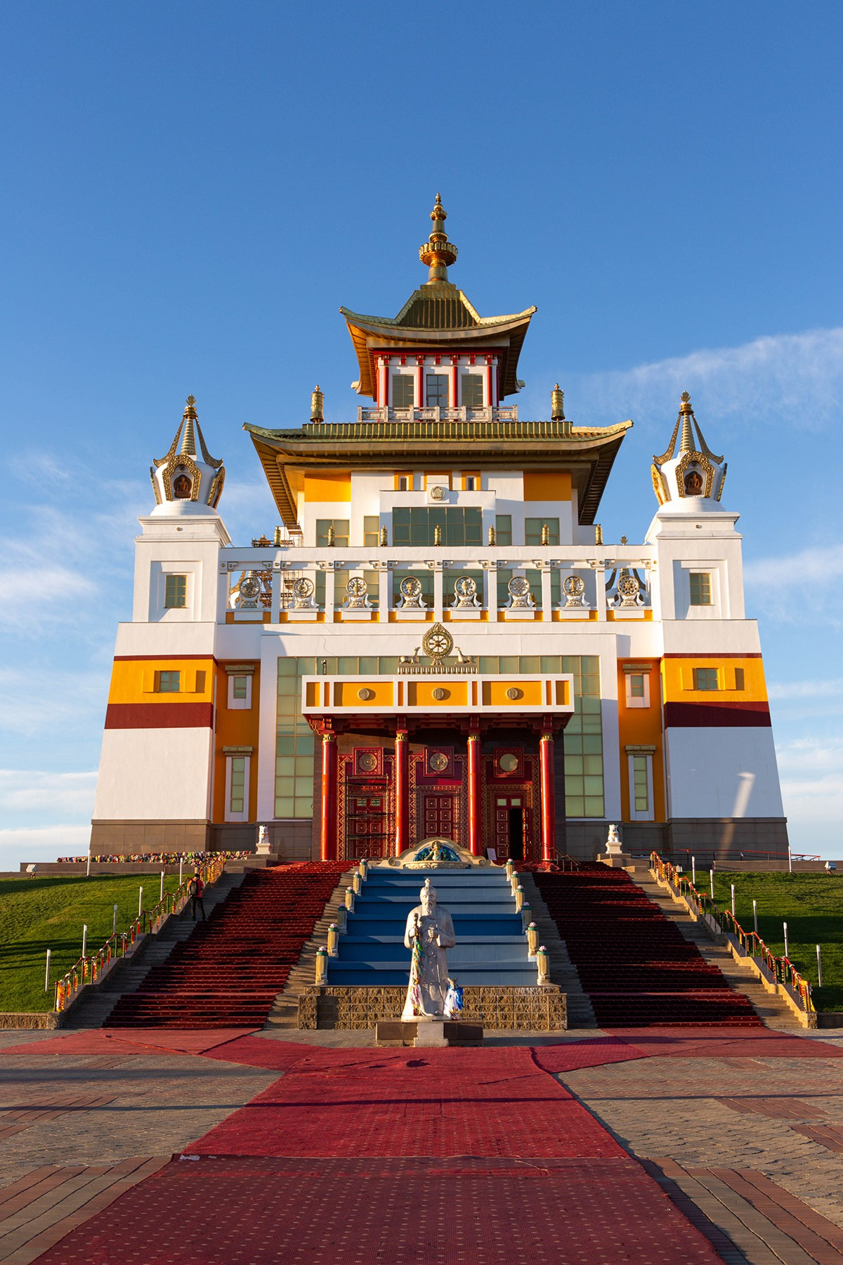 ЭЛИСТА. Репортажный и портретный фотограф Михаил Мартиросян