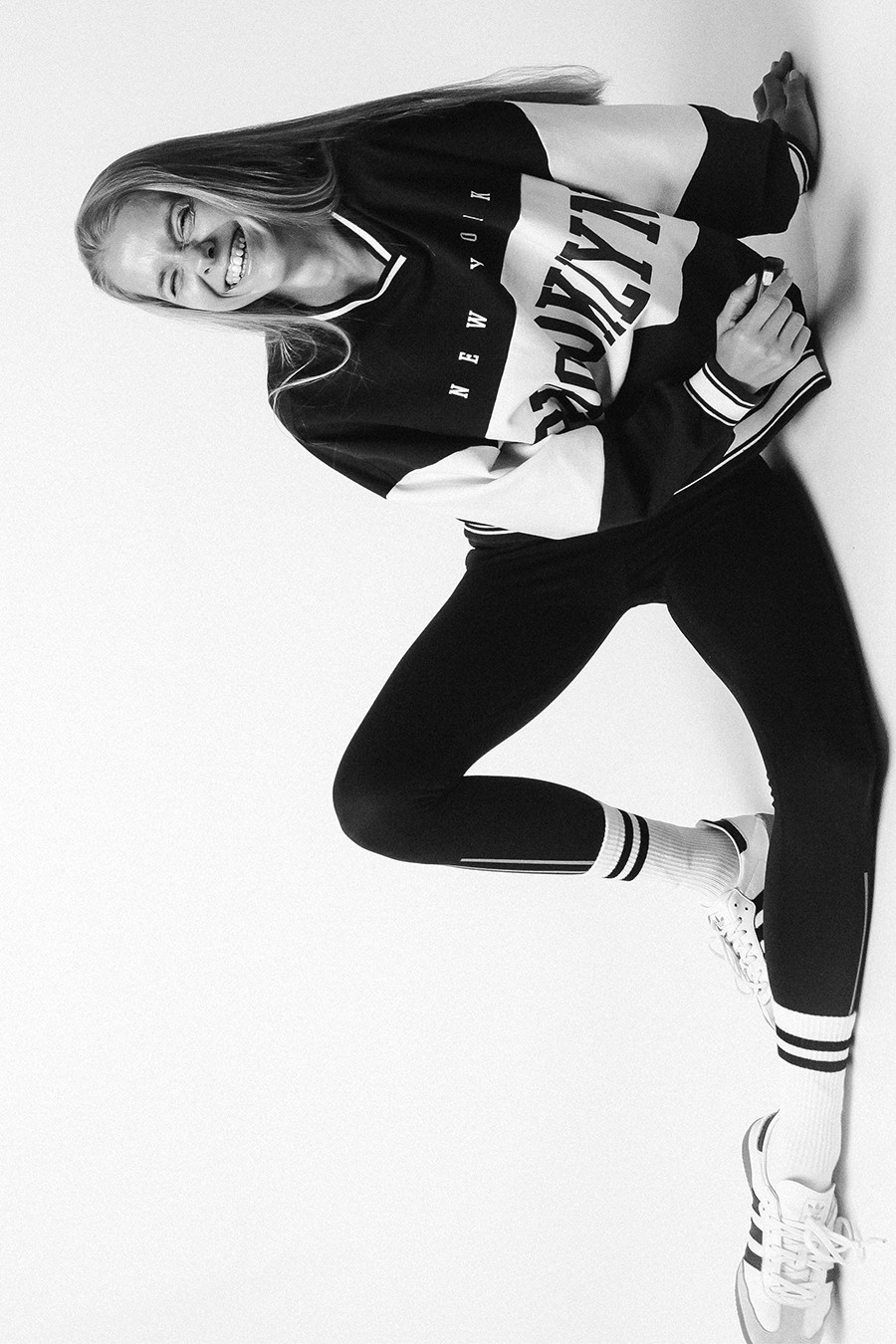 Уникальный формат съёмки без фотографа в Автопортретная в Самаре