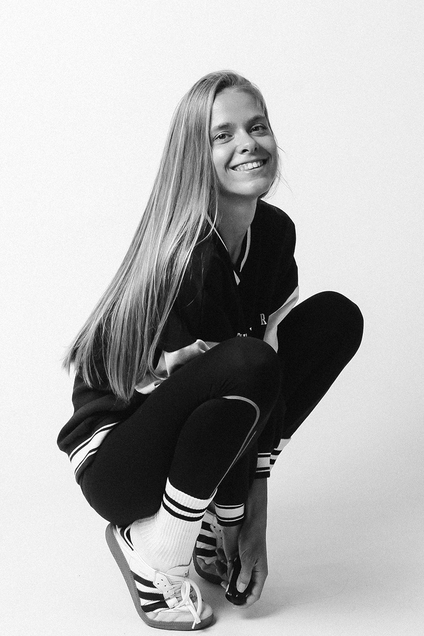 Фотостудия в Самаре. Фотостудия без фотографа. Автопортретная Самара