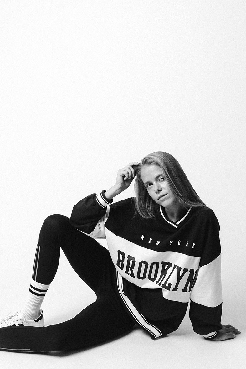 Фотостудия в Самаре. Фотостудия без фотографа. Автопортретная Самара