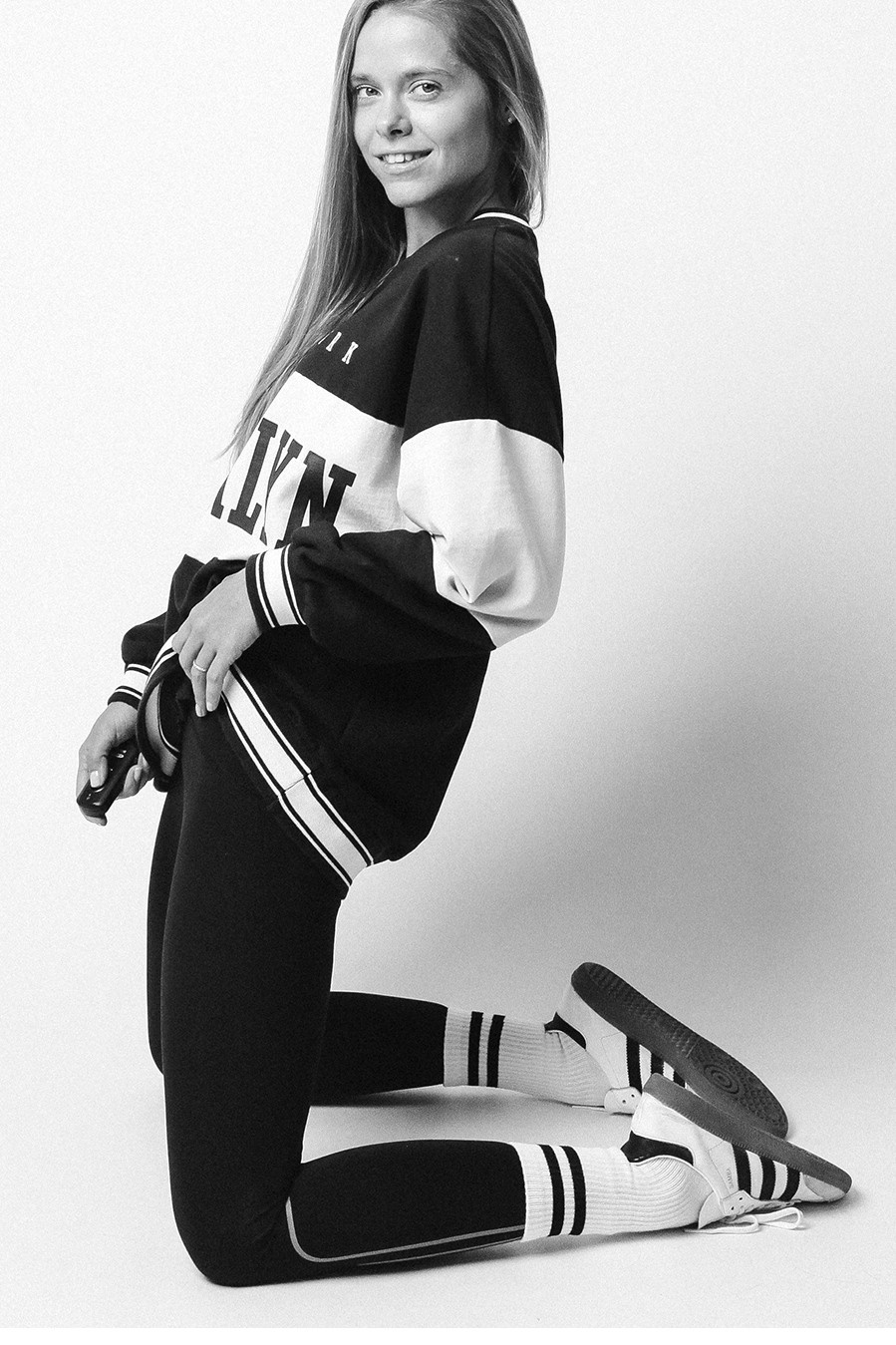 Фотостудия в Самаре. Фотостудия без фотографа. Автопортретная Самара