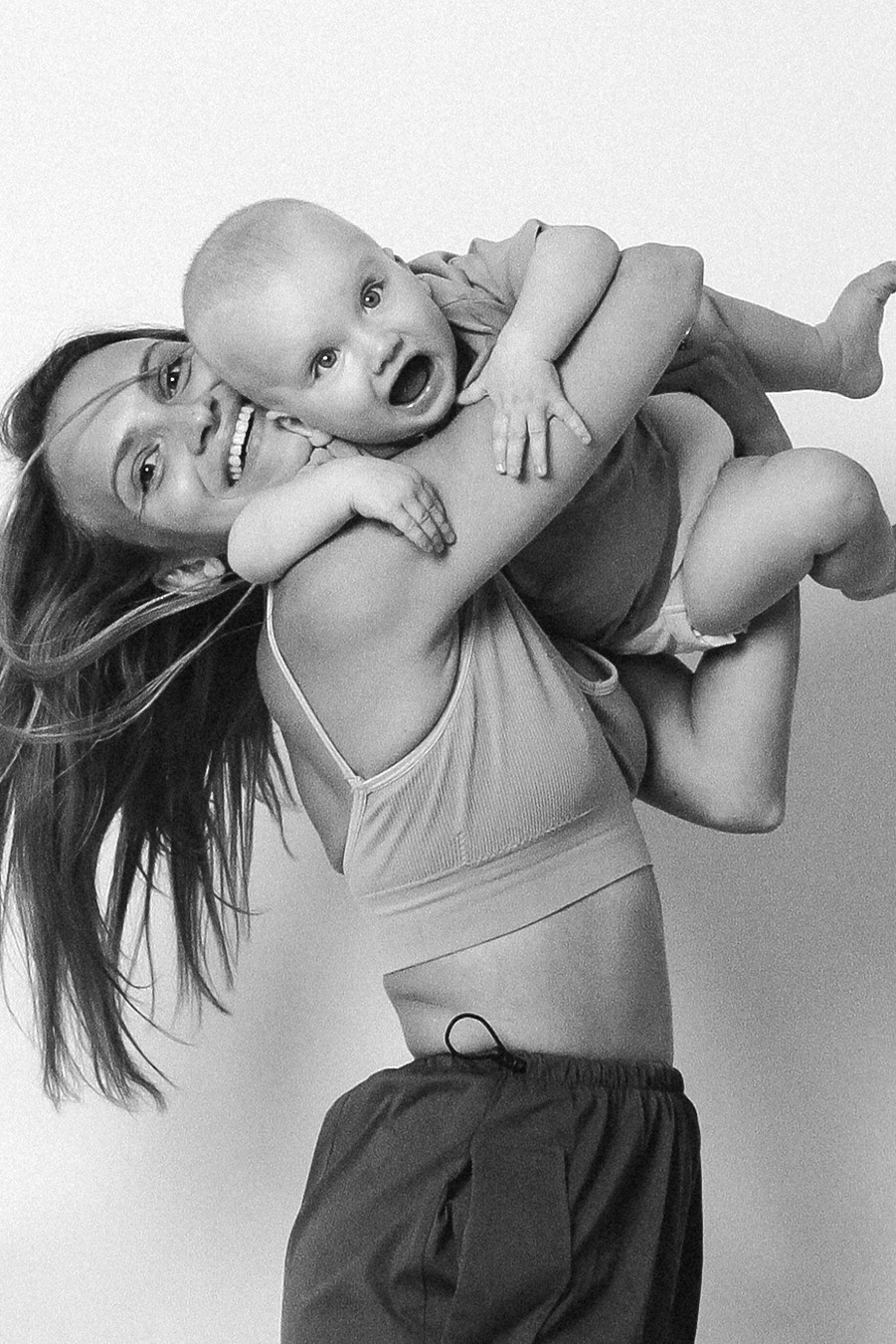 Фотостудия в Самаре. Фотостудия без фотографа. Автопортретная Самара