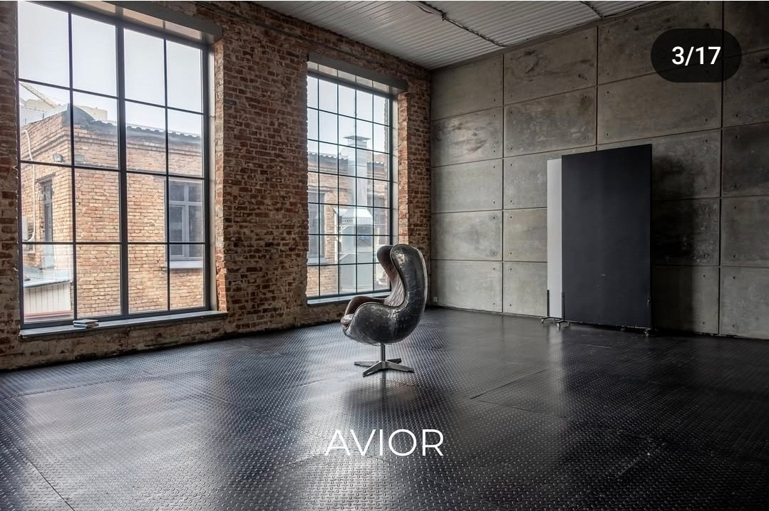 Фотостудия "Простор" зал «AVIOR». Свадебный фотограф в Ростове Александра Груздева