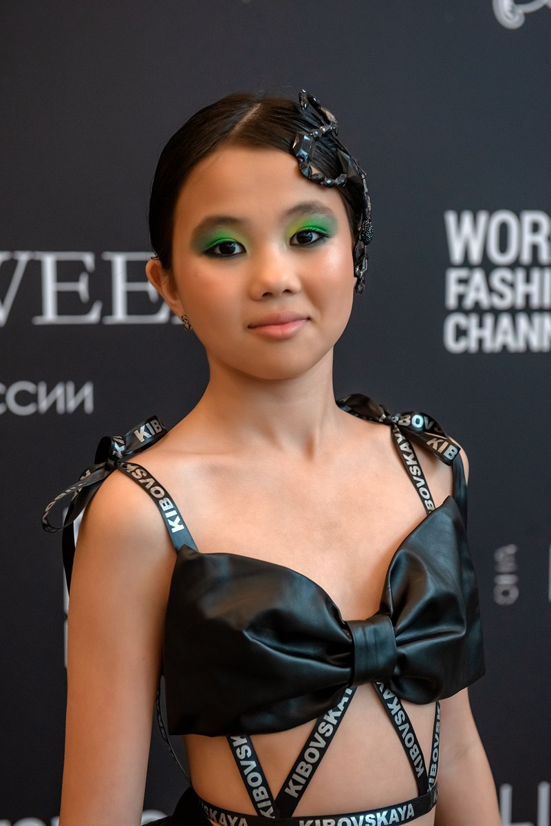 SochiFashionWeek2024 дизайнер Кибовская. Семейный и коммерческий фотограф в Сочи Александр Бодунов