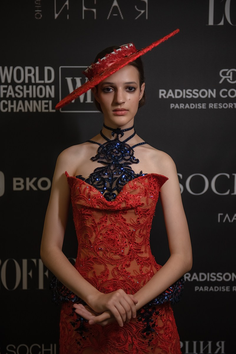 SochiFashionWeek2024 дизайнер Анохина Светлана. Семейный и коммерческий фотограф в Сочи Александр Бодунов