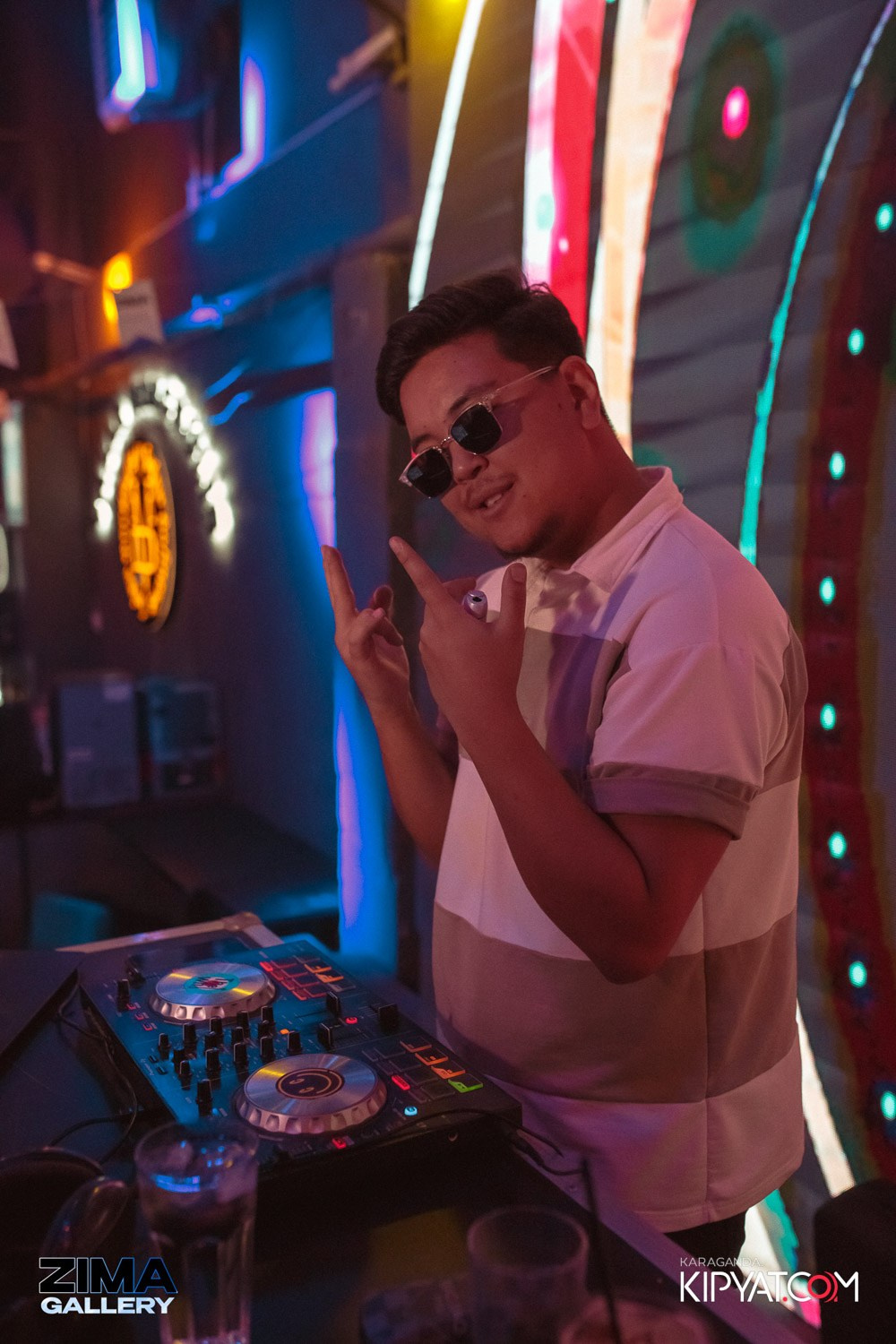 ZIMA. Галерея баров. Кипятком Караганда