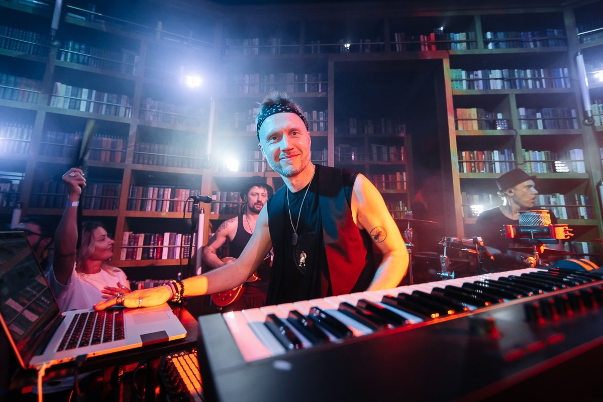 Концерт Volen Sentir в клубе «COMMUNITY». Фотограф Москва