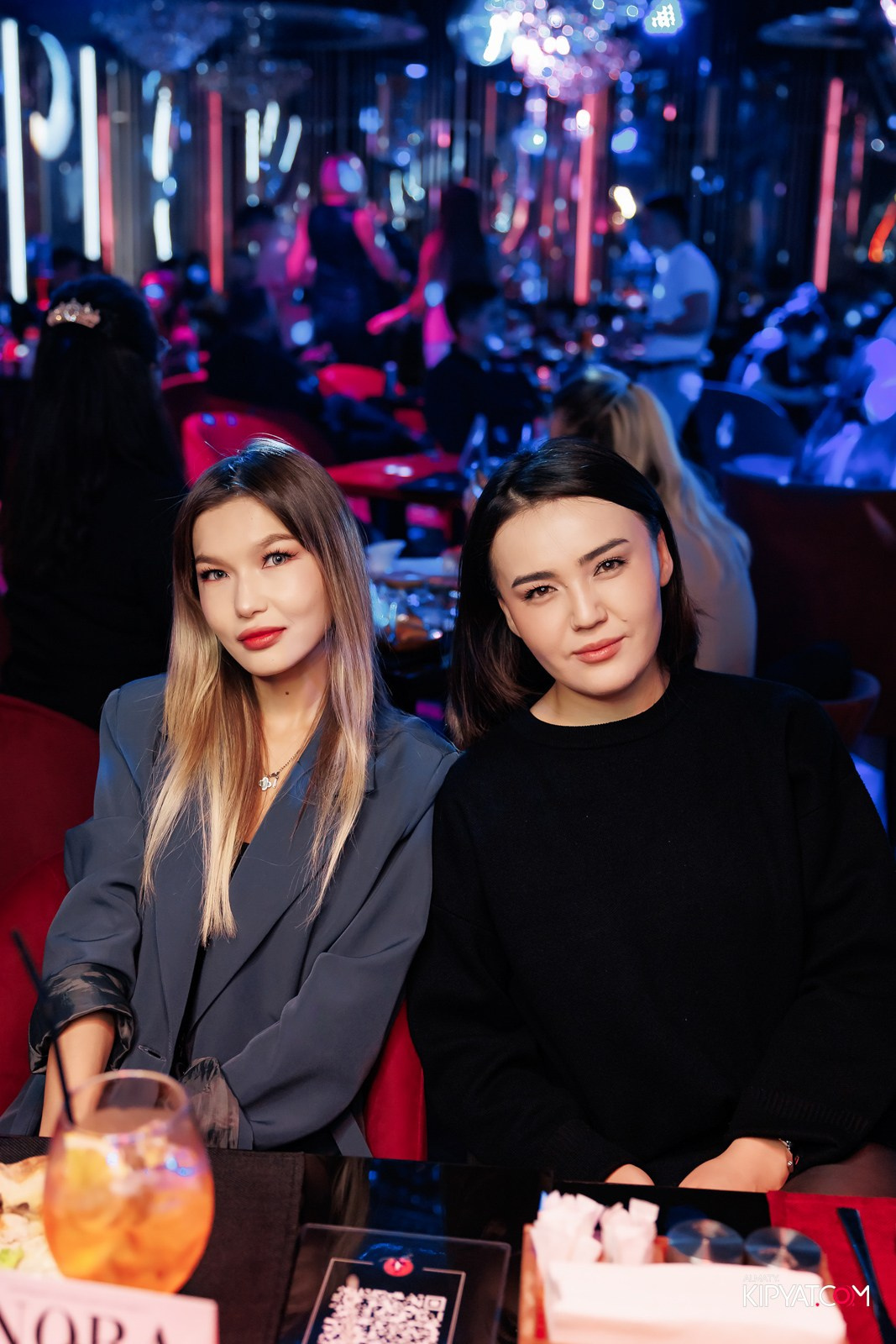 ЗАЯ, НА БИС. КИПЯТКОМ АЛМАТЫ!