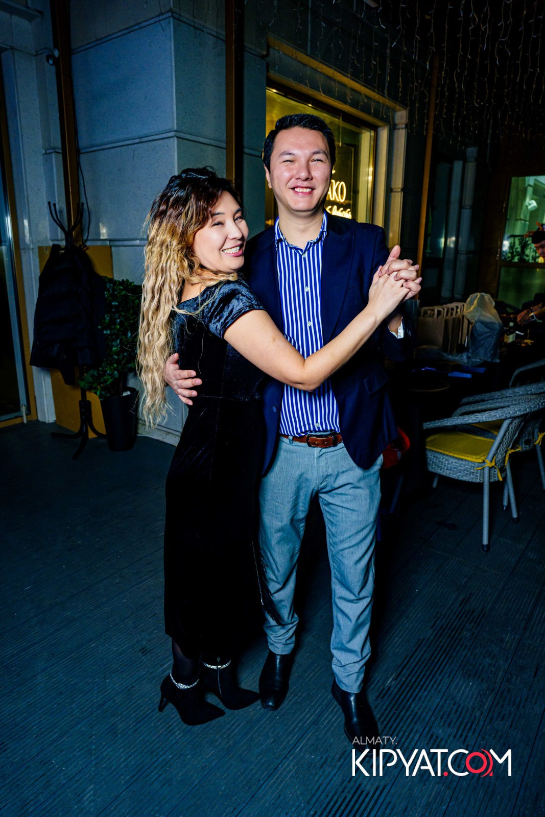 OBLAKO LOUNGE BAR. КИПЯТКОМ АЛМАТЫ!