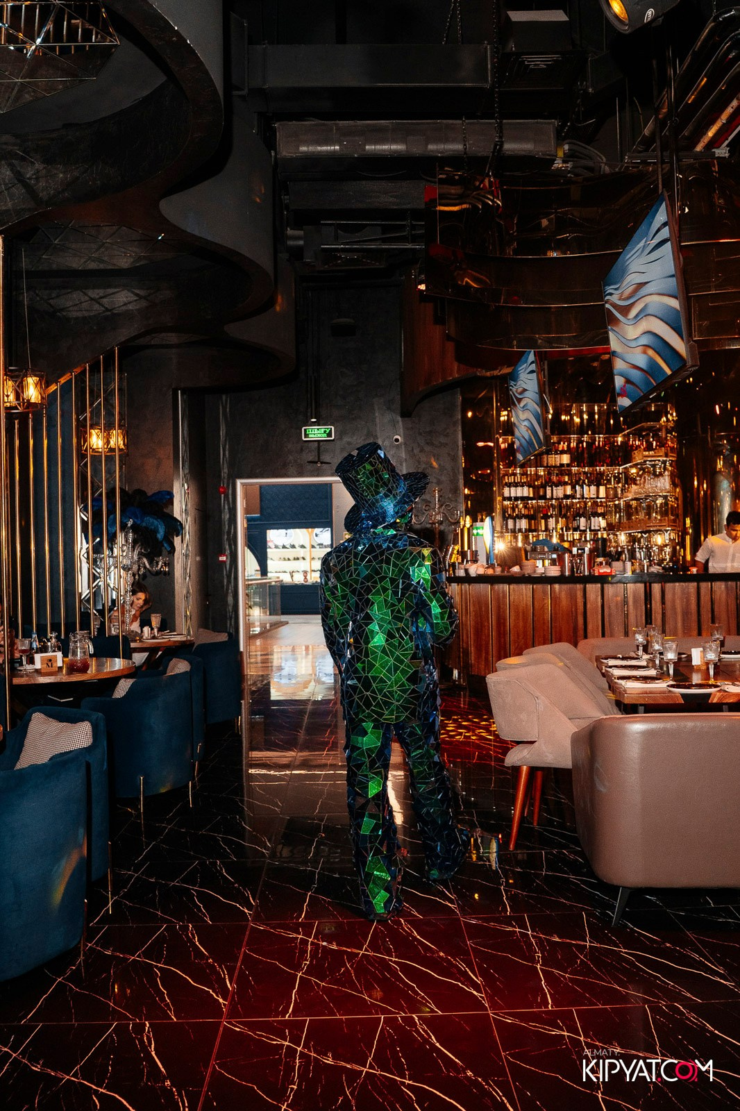 MOOD KARAOKE & TERRACE. КИПЯТКОМ АЛМАТЫ!