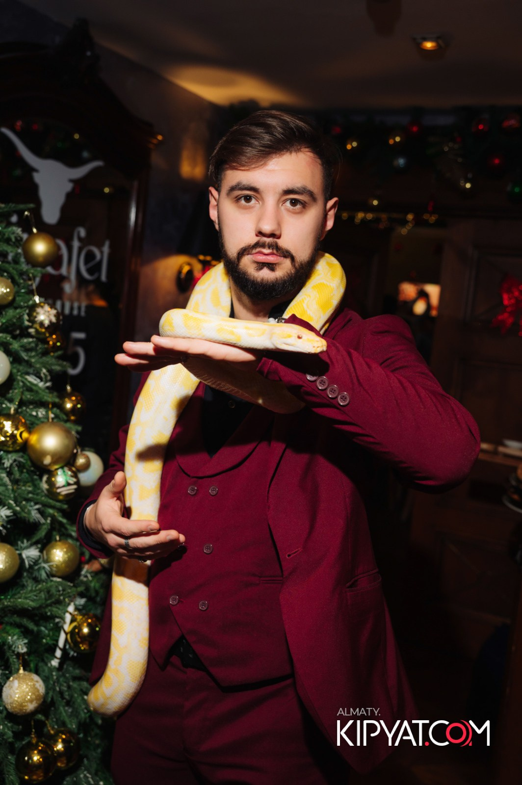 ZIYAFET STEAK HOUSE. КИПЯТКОМ АЛМАТЫ!