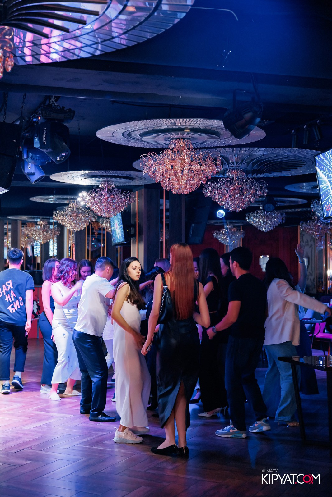 ЗАЯ, НА БИС. КИПЯТКОМ АЛМАТЫ!