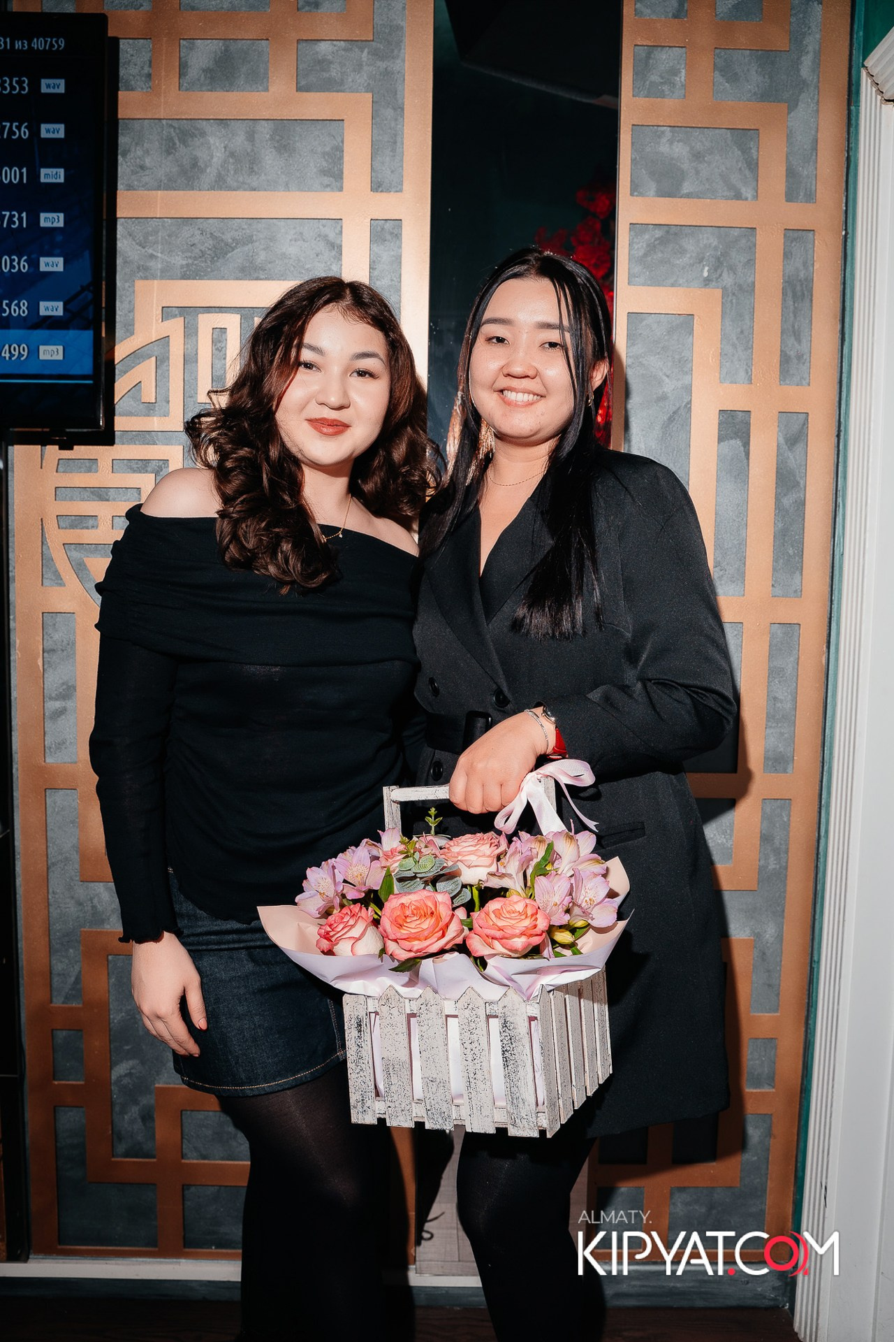 УХО И МЕДВЕДЬ НА ГАГАРИНА. КИПЯТКОМ АЛМАТЫ!