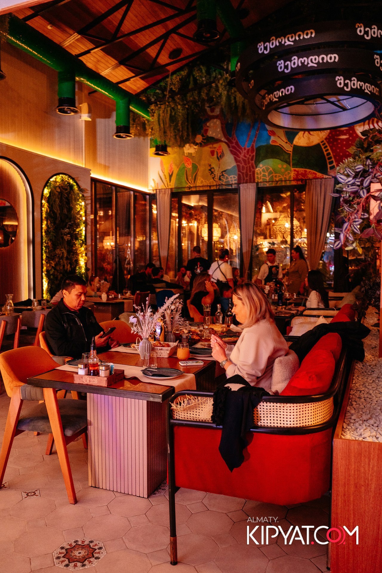Modi Restoranchik. КИПЯТКОМ АЛМАТЫ!