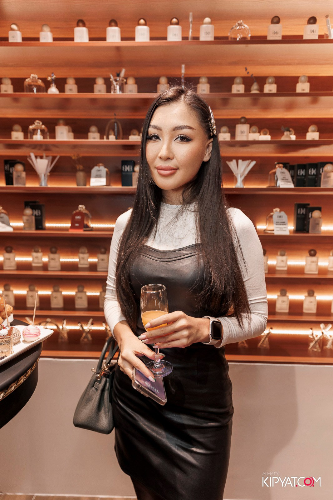 ОТКРЫТИЕ ПАРФЮМЕРНОГО ДОМА MAISON PERFUME. КИПЯТКОМ АЛМАТЫ!