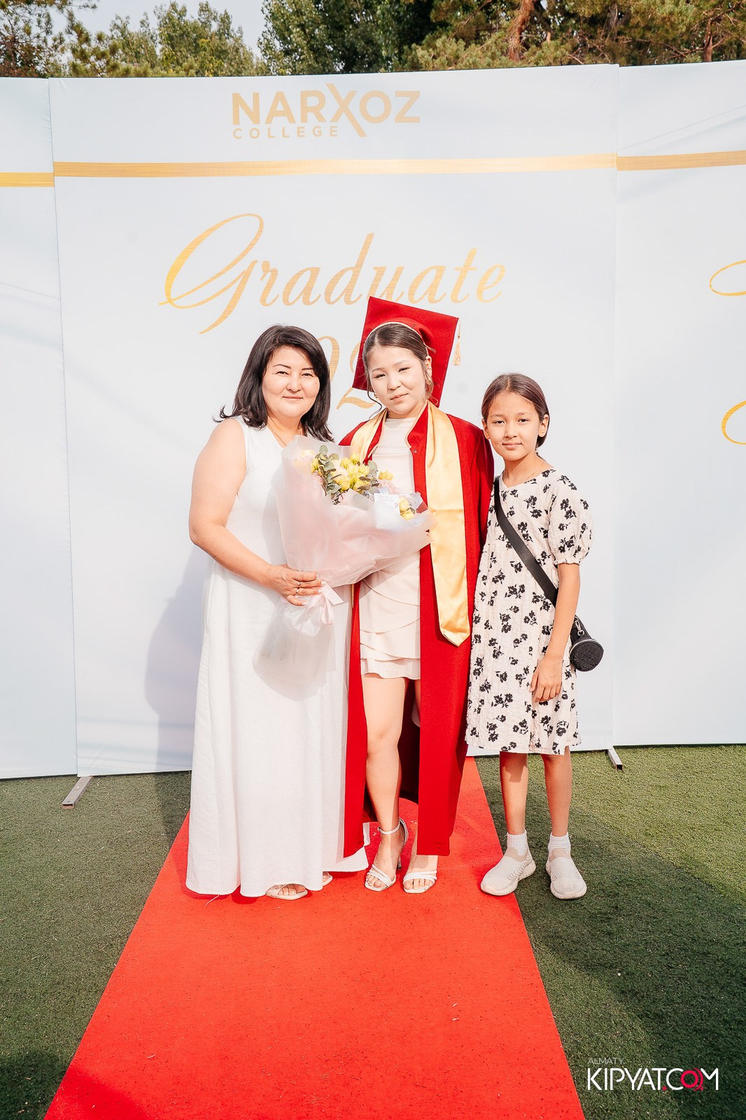 ВРУЧЕНИЕ ДИПЛОМОВ — НАРХОЗ КОЛЛЕДЖ. Part 1. КИПЯТКОМ АЛМАТЫ!