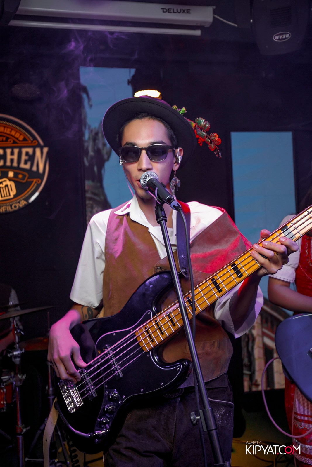 MUNCHEN PUB. КИПЯТКОМ АЛМАТЫ!