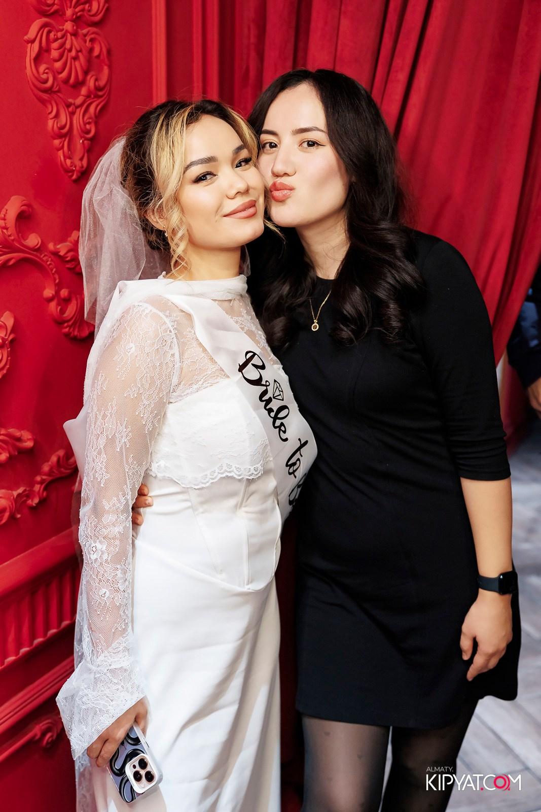 ЗАЯ, НА БИС. КИПЯТКОМ АЛМАТЫ!