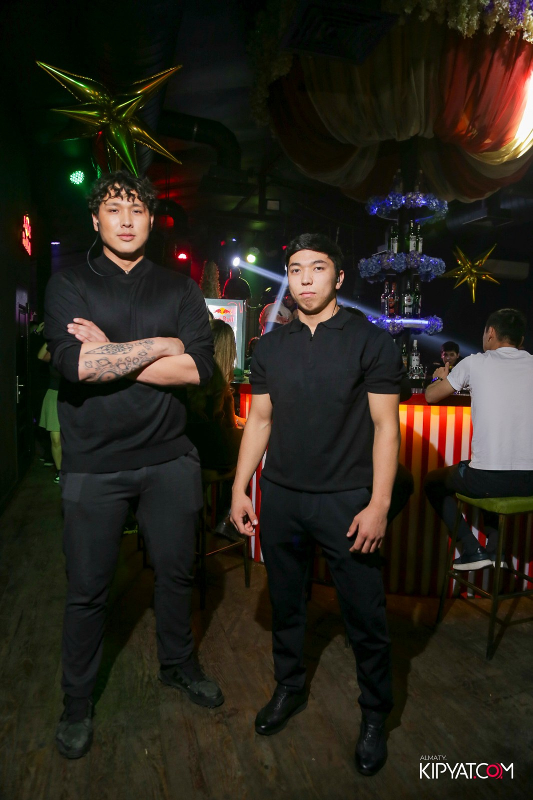 UYAT EMES BAR. КИПЯТКОМ АЛМАТЫ! Фотосъемка мероприятий в Алматы