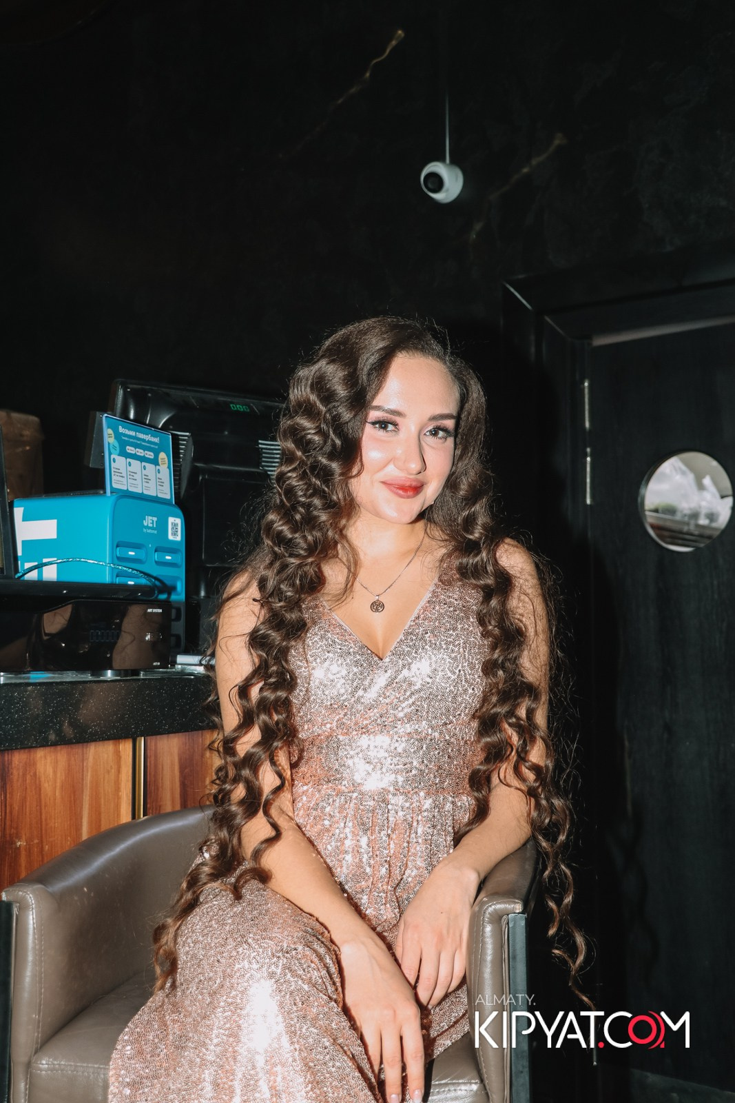 MOOD KARAOKE & TERACCE. КИПЯТКОМ АЛМАТЫ!