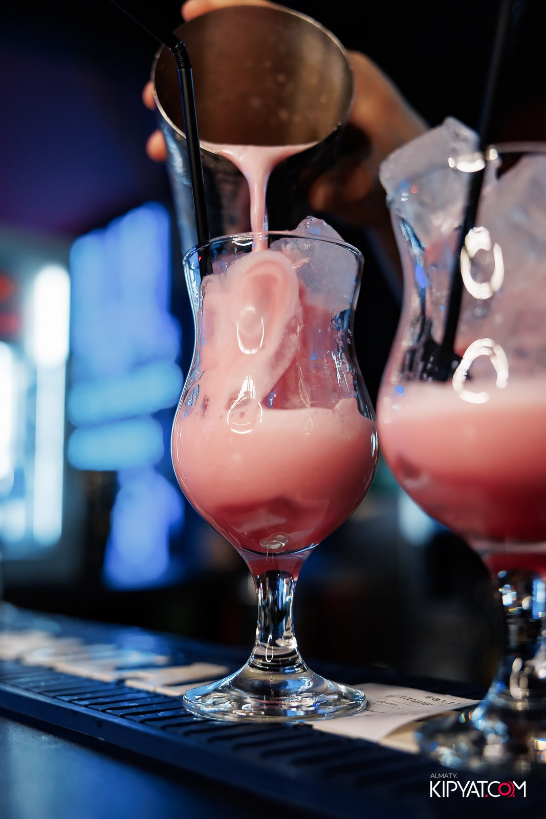 ЗАЯ, НА БИС. КИПЯТКОМ АЛМАТЫ!