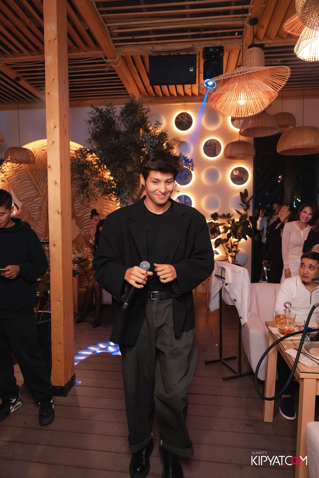 THE BROOKLN B MOOD KARAOKE & TERRACE. КИПЯТКОМ АЛМАТЫ!