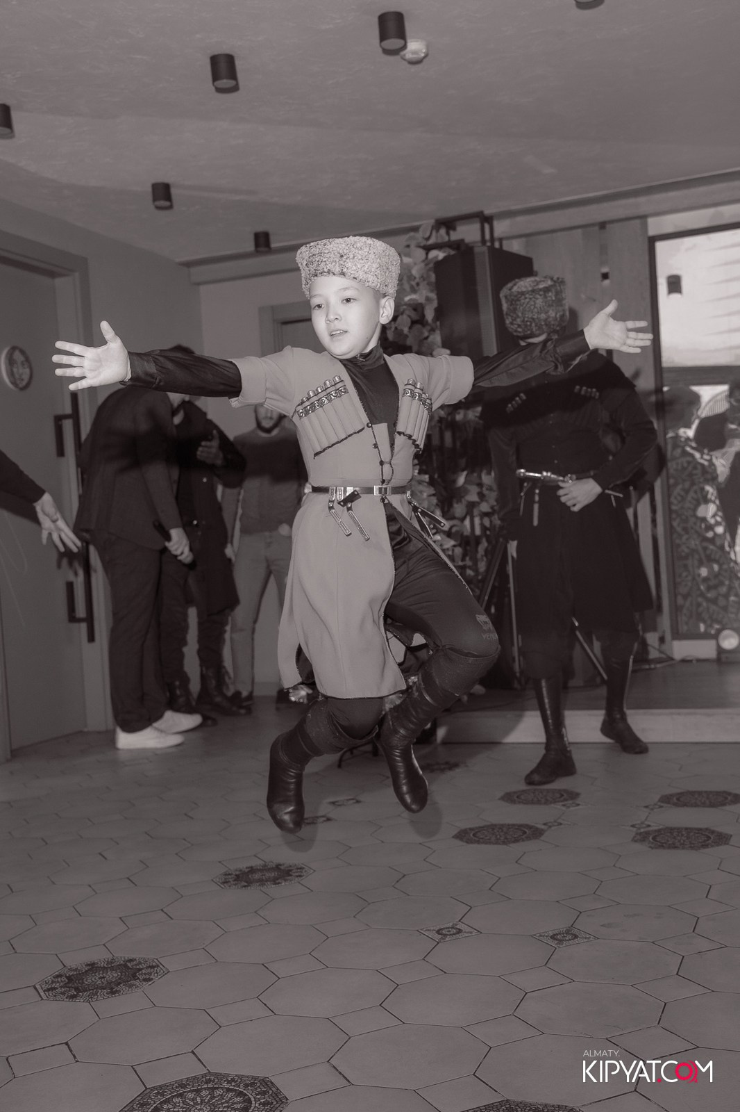 MODI RESTORANCHIK. КИПЯТКОМ АЛМАТЫ!