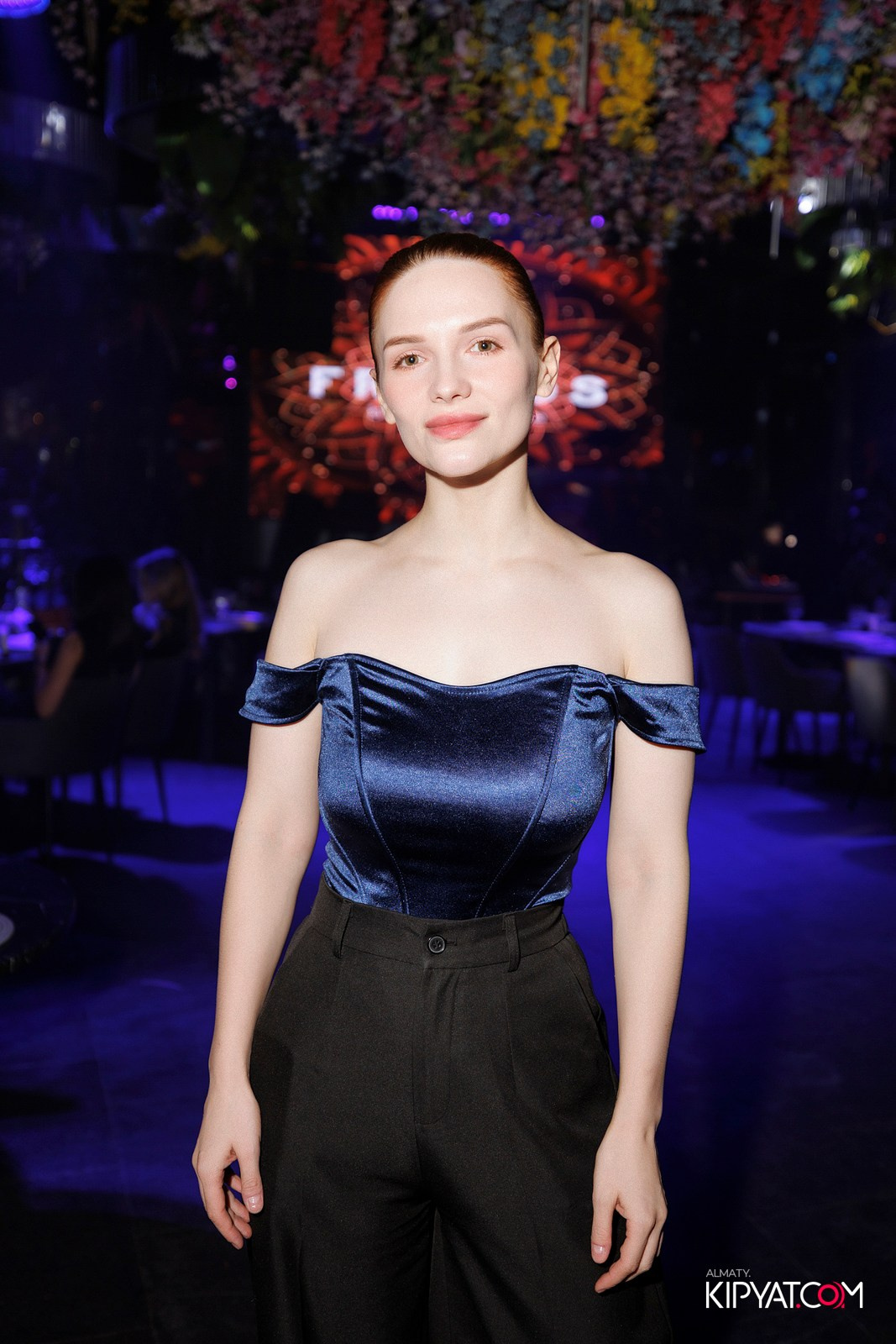 FRIENDS BAR & TERRACE. КИПЯТКОМ АЛМАТЫ! Фотосъемка мероприятий в Алматы