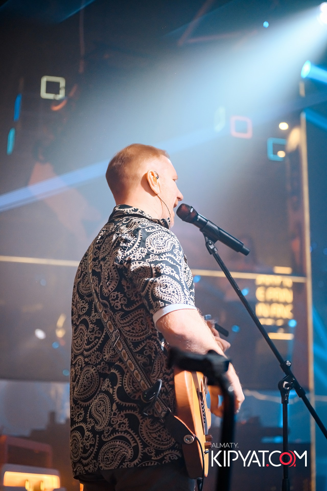 SANTA BARBARA ВЫСТУПЛЕНИЕ ГРУППЫ БРАТЬЯ ГРИММ. КИПЯТКОМ АЛМАТЫ!