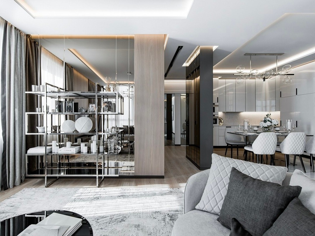 Интерьер гостиной с зеркальной перегородкой и столовой группой в нейтральных оттенках | Валерия Котович