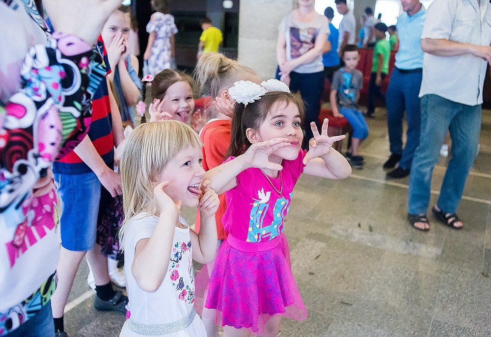 Благотворительный показ ТЮЗ. Детский и семейный фотограф, фотограф мероприятий Нижний Новгород