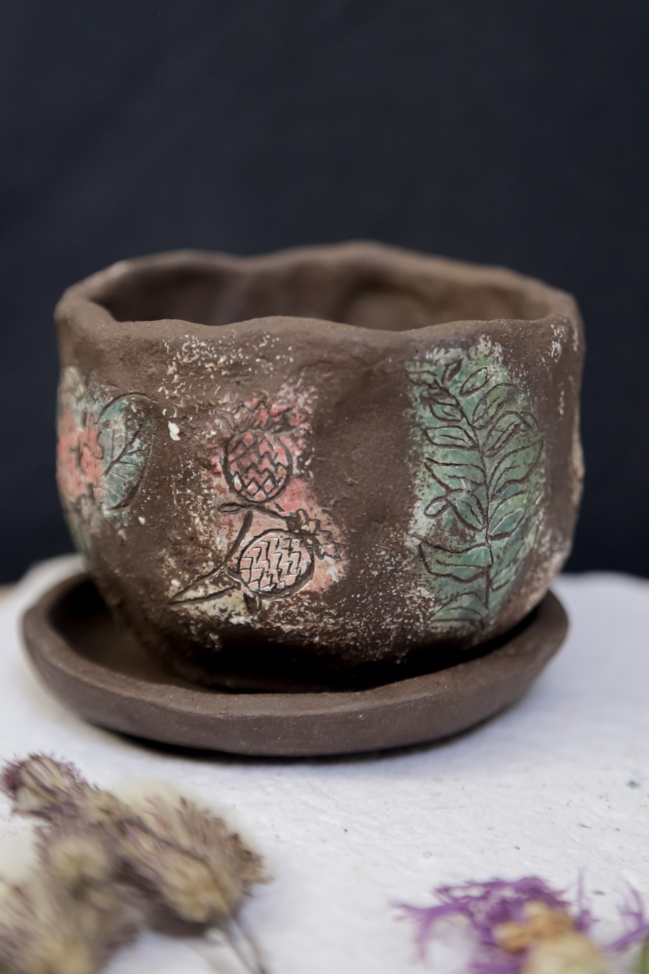 Горшочек с цветами 700 р. Катя Цвет