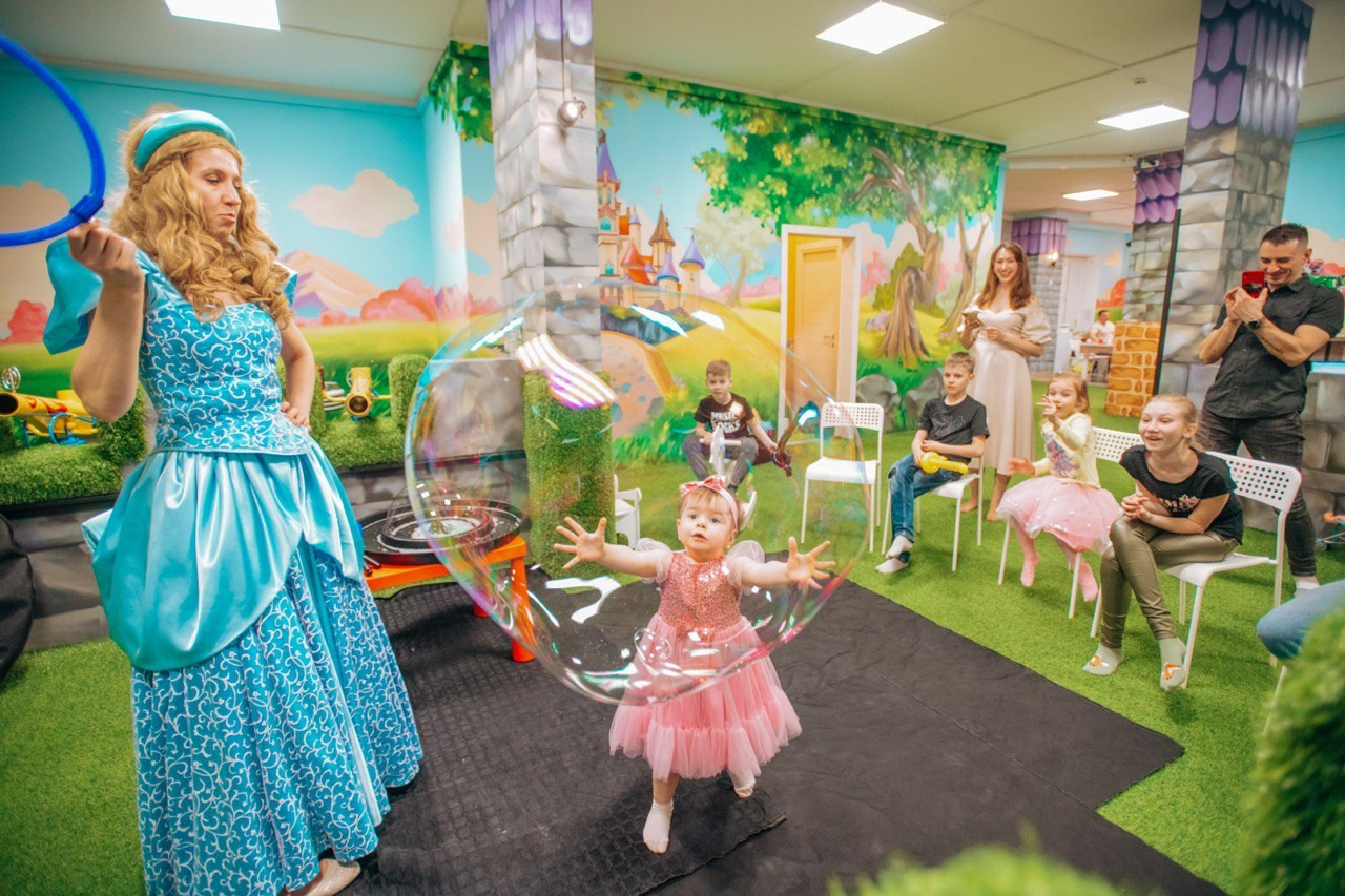 Фотограф. Семейный Центр Развлечений в Щелково