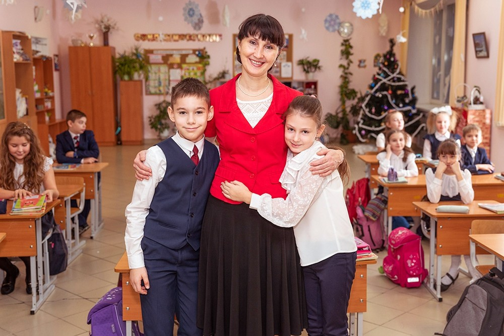 В школе. Выпускные альбомы СПБ. Фотограф в Садик и Школу
